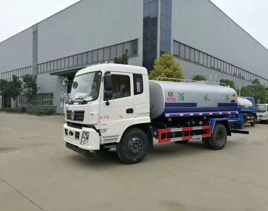 12����ˮ܇�S�҃r(ji��)�����|�L(f��ng)12����ˮ܇�N������