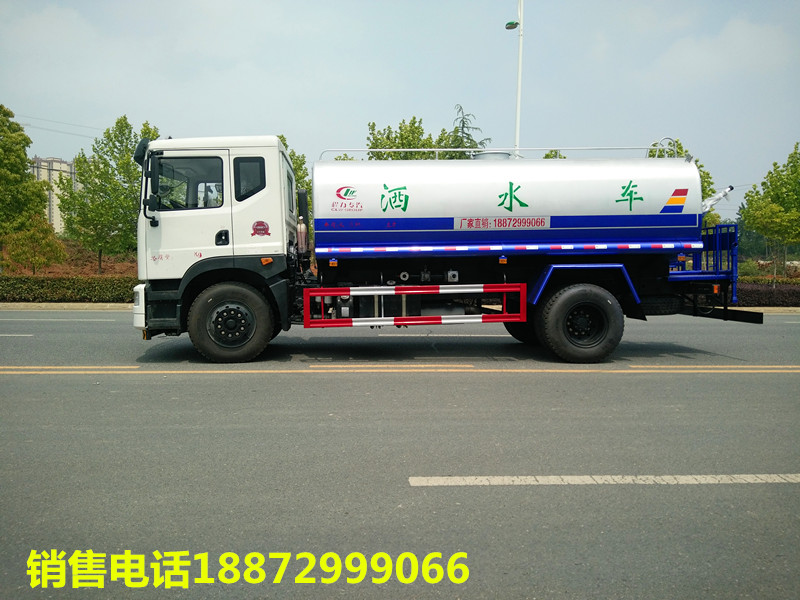 東風(fēng)15噸灑水車圖片大全 東風(fēng)15噸灑水車圖片大全