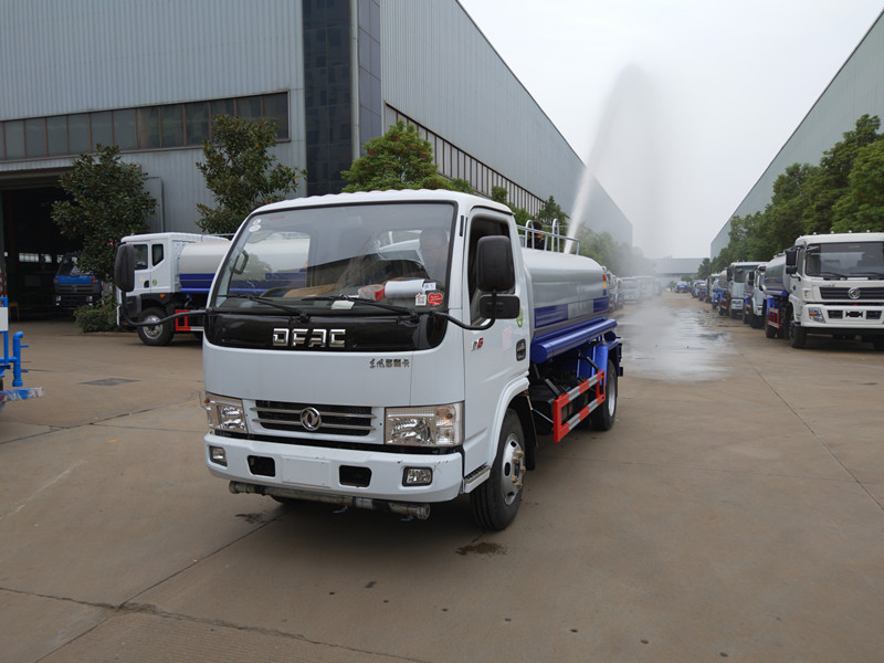 程力灑水車 程力灑水車