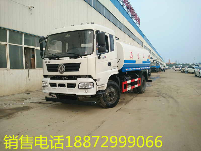 ���Ǹ۞�ˮ܇�r���r-�|�L(f��ng)��ˮ܇�S��ֱ�N