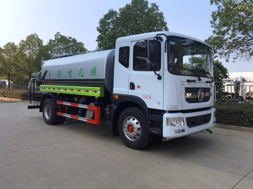 �|�L��ˮ܇�DƬ