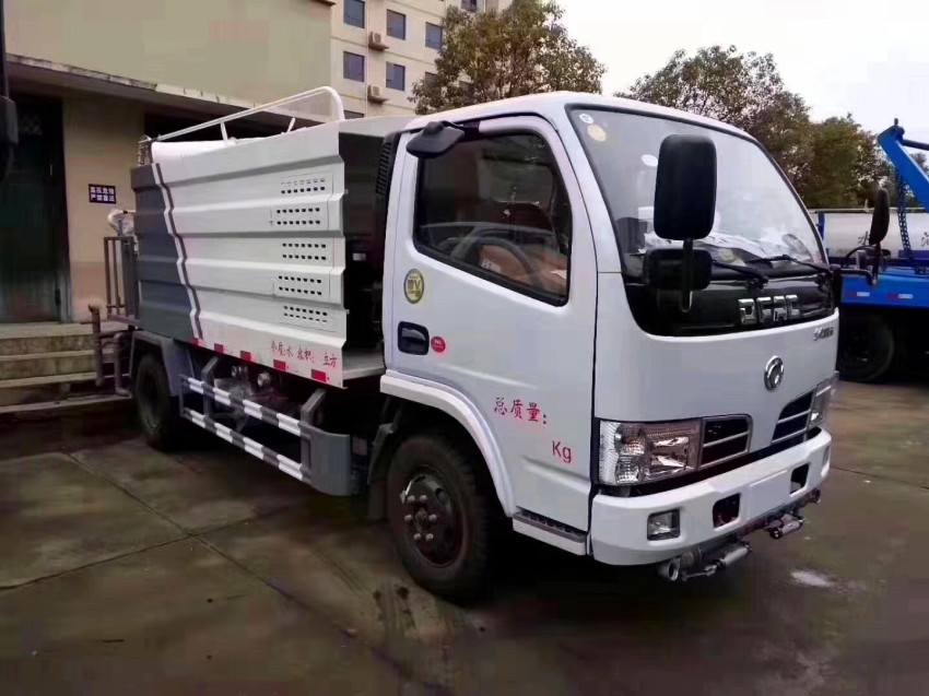 綠化東風(fēng)5噸霧炮灑水車報價 支持分期付款工程工地灑水車 綠化東風(fēng)5噸霧炮灑水車報價 支持分期付款工程工地灑水車