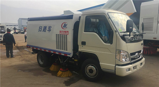 小型掃路車 藍(lán)牌掃路車 福田掃路車送車上門驗(yàn)車付款 小型掃路車 藍(lán)牌掃路車 福田掃路車送車上門驗(yàn)車付款