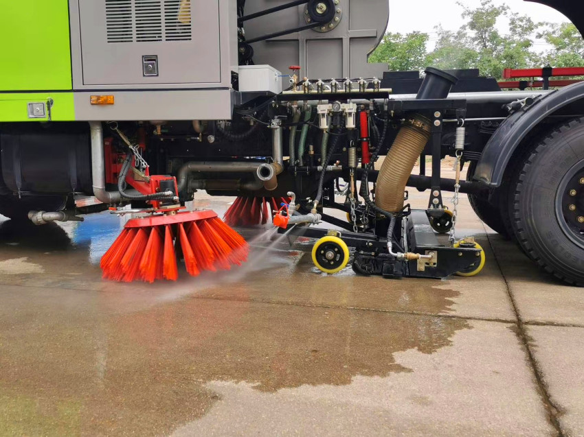 �V�ݵ�·���܇(ch��) �¿����\ϴ��܇(ch��) ��(l��i)����@ϲ-�������F(tu��n)