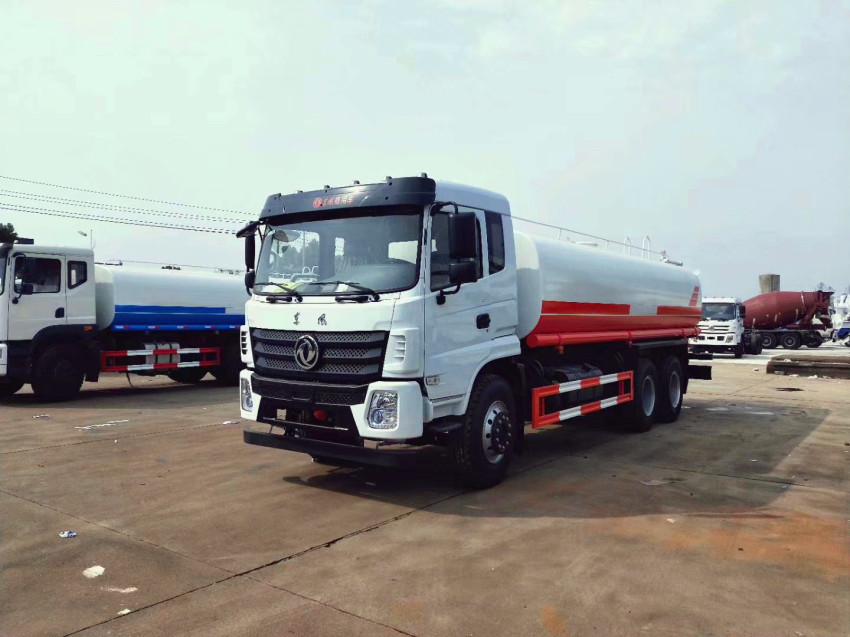 安徽張總在我公司定購東風(fēng)后雙橋20方灑水車-程力集團(tuán) 安徽張總在我公司定購東風(fēng)后雙橋20方灑水車-程力集團(tuán)