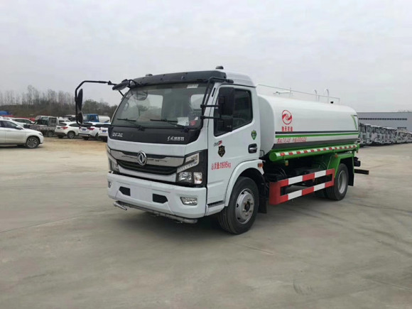 綠化灑水車實(shí)施國六排放標(biāo)準(zhǔn) 國三灑水車是不是要強(qiáng)制報(bào)廢 綠化灑水車實(shí)施國六排放標(biāo)準(zhǔn) 國三灑水車是不是要強(qiáng)制報(bào)廢