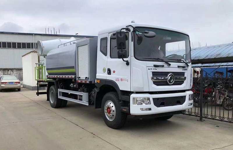 東風100米霧炮車-灑水車=東風100米霧炮車生產廠家 東風100米霧炮車-灑水車=東風100米霧炮車生產廠家