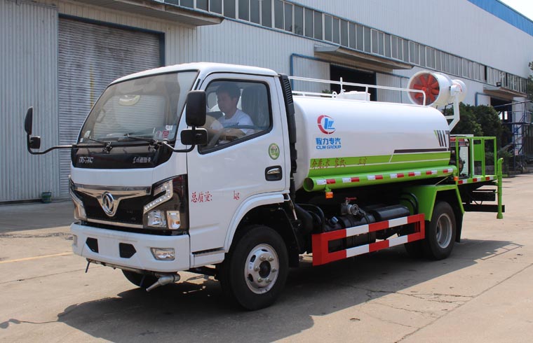 東風國六5立方灑水車 環衛5方多利卡綠化灑水車廠家 東風國六5立方灑水車 環衛5方多利卡綠化灑水車廠家