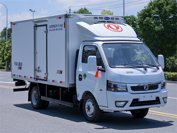 �|�L(f��ng);��3��7���܇-С�����܇-�|�L(f��ng);��3��7���܇�r���r-����ӯͨ