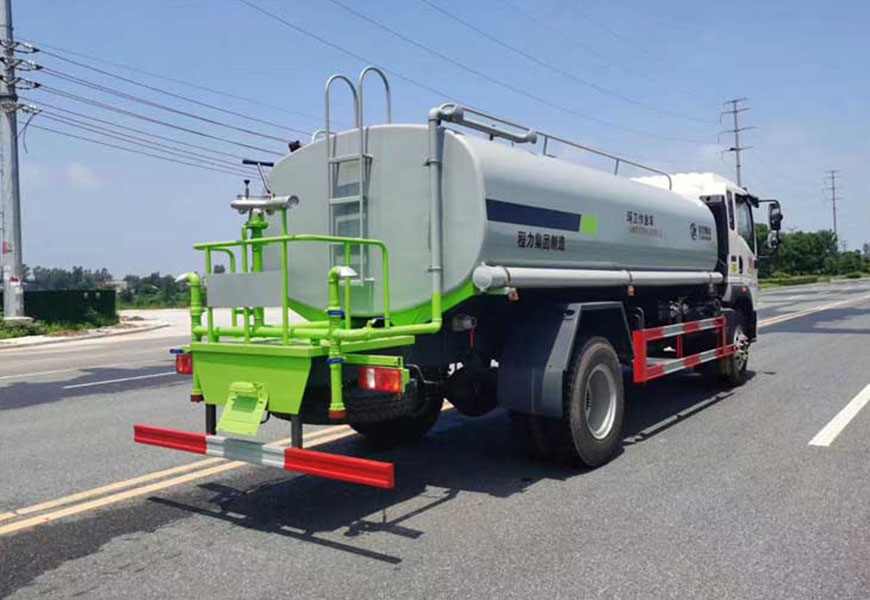 ��������14����ˮ܇(ch��)����D